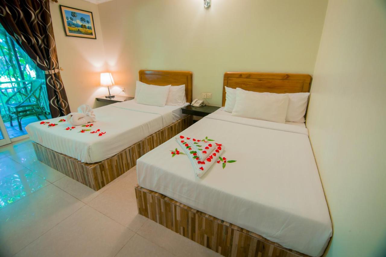Twin Palms Resort Сіануквіль Екстер'єр фото